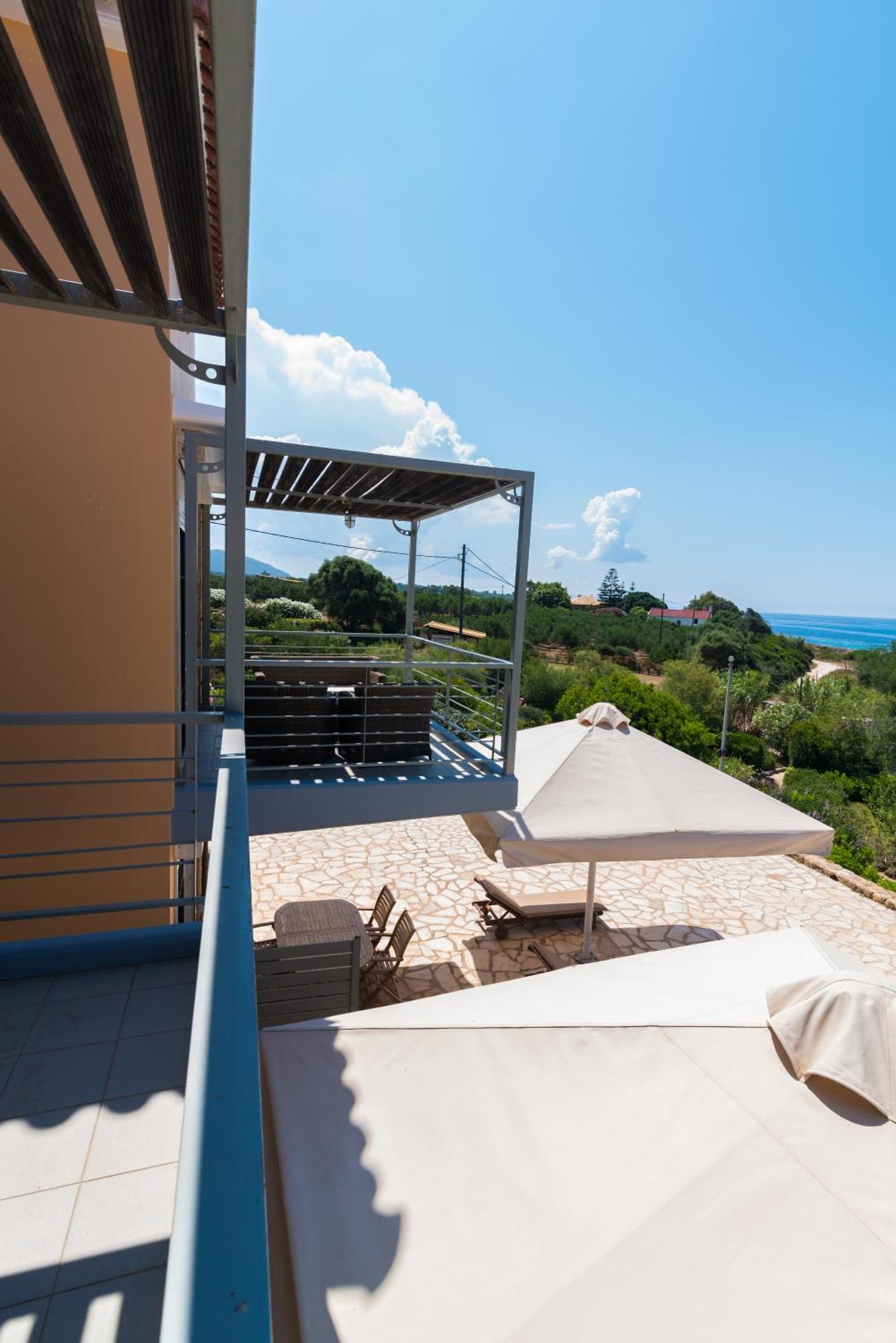 Dialiskari Villa Marathopoli